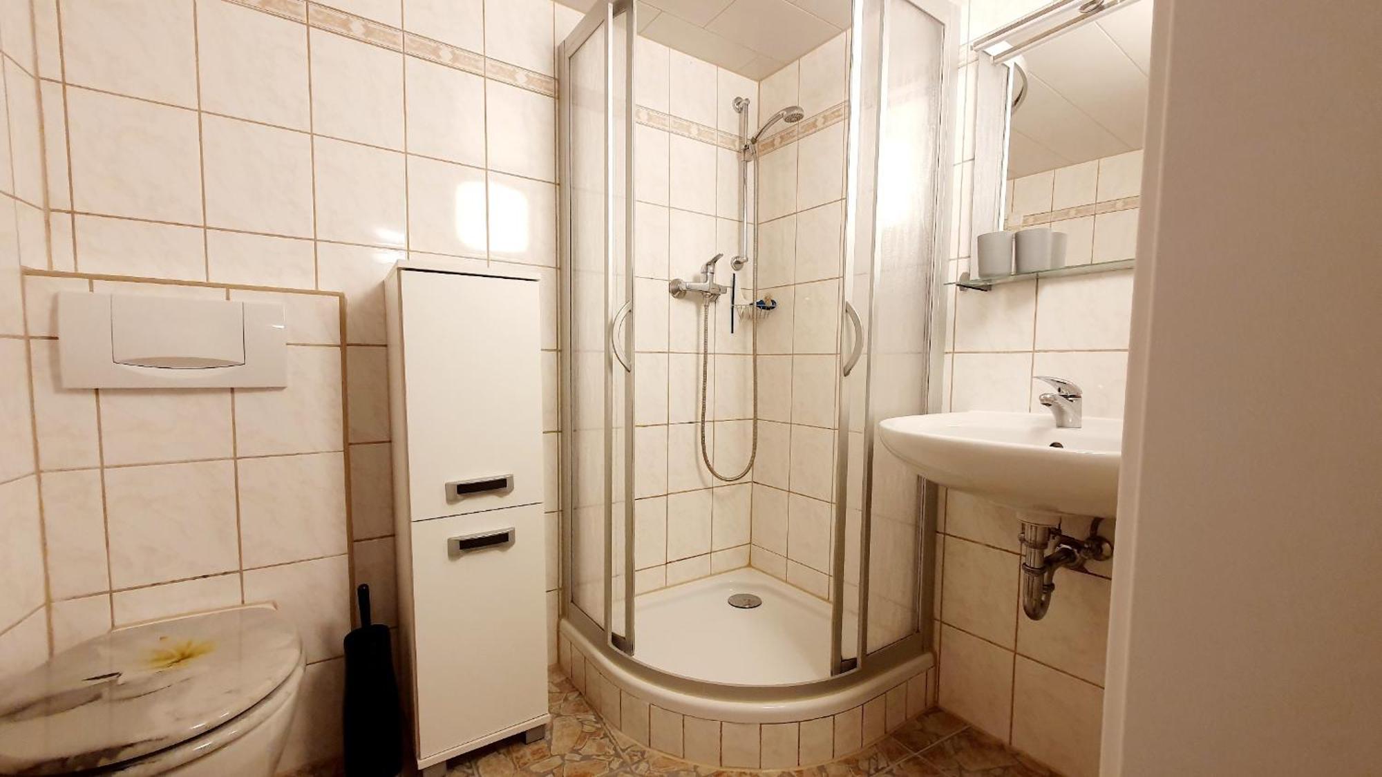 Apartment Gruener Fuerst Mit Sitzecke Im Innenhof & Naehe Park & Erdgeschoss Bad Muskau Dış mekan fotoğraf