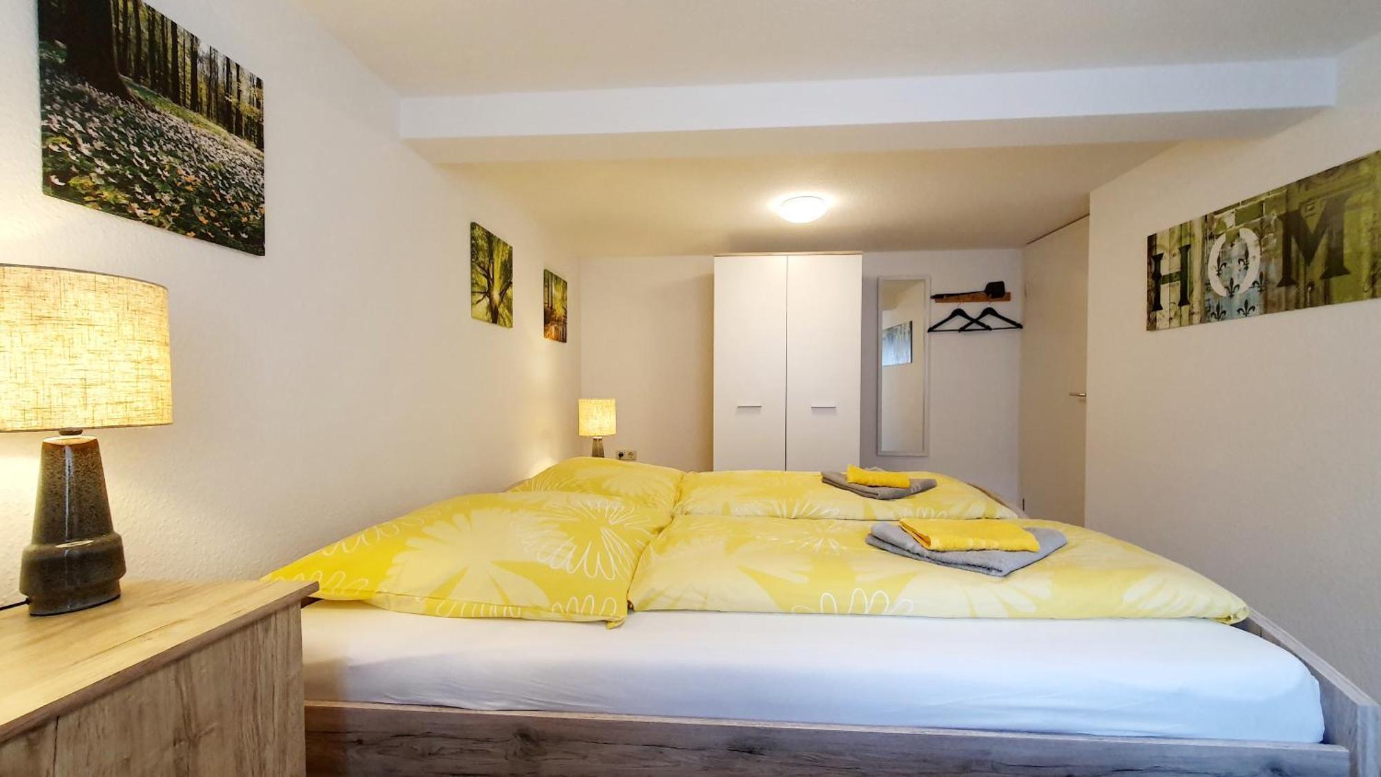 Apartment Gruener Fuerst Mit Sitzecke Im Innenhof & Naehe Park & Erdgeschoss Bad Muskau Dış mekan fotoğraf